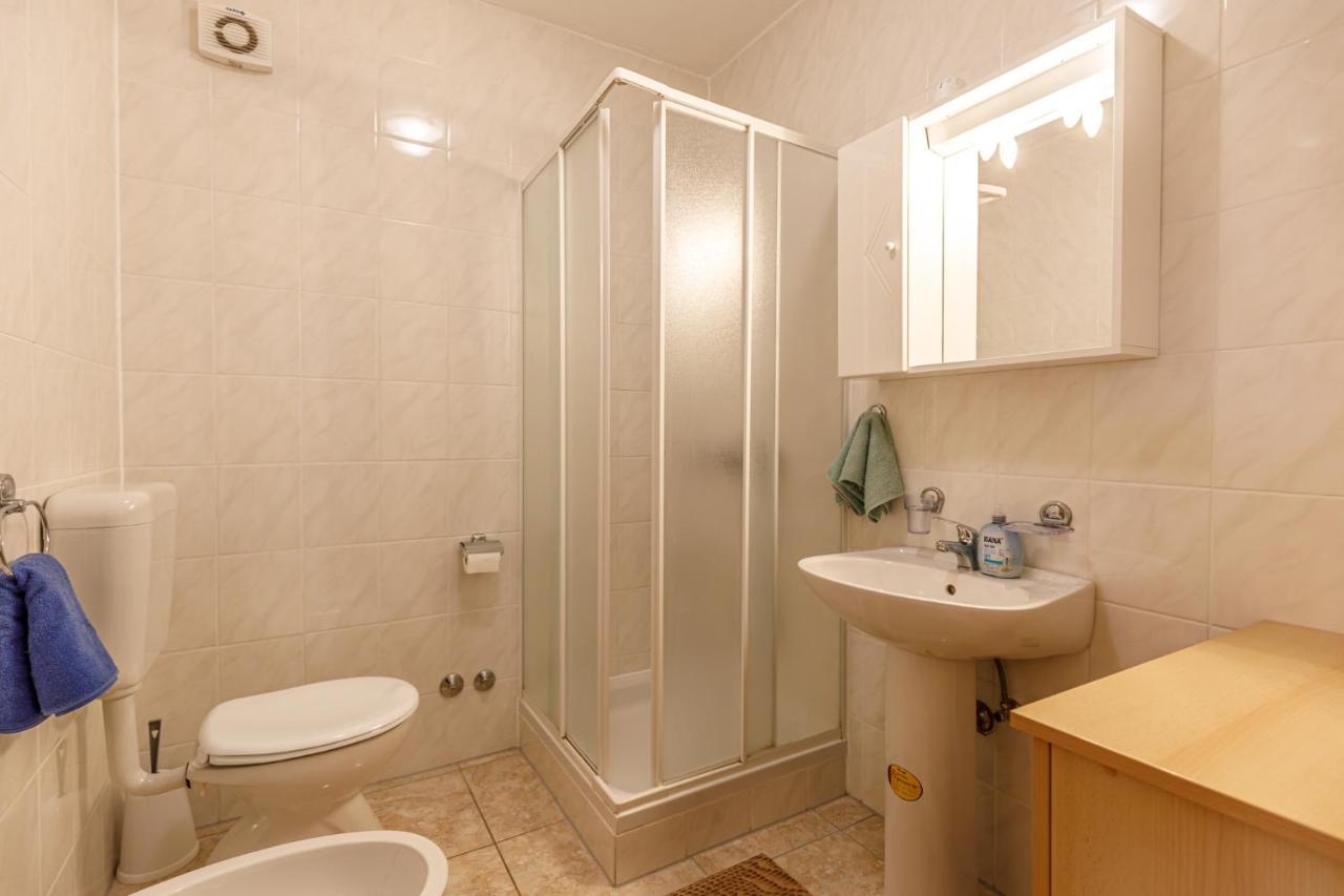 Ferienhaus Sascha In Poreč Zewnętrze zdjęcie
